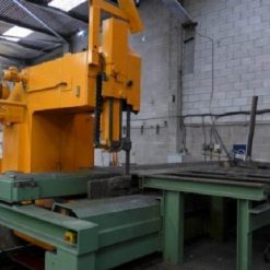 may-cua-thep-tam-kho-lon